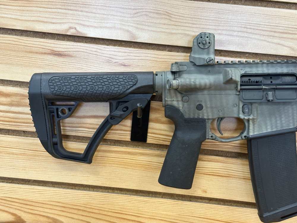 Daniel Defense DDM4 V3 16" 5.56 -img-2