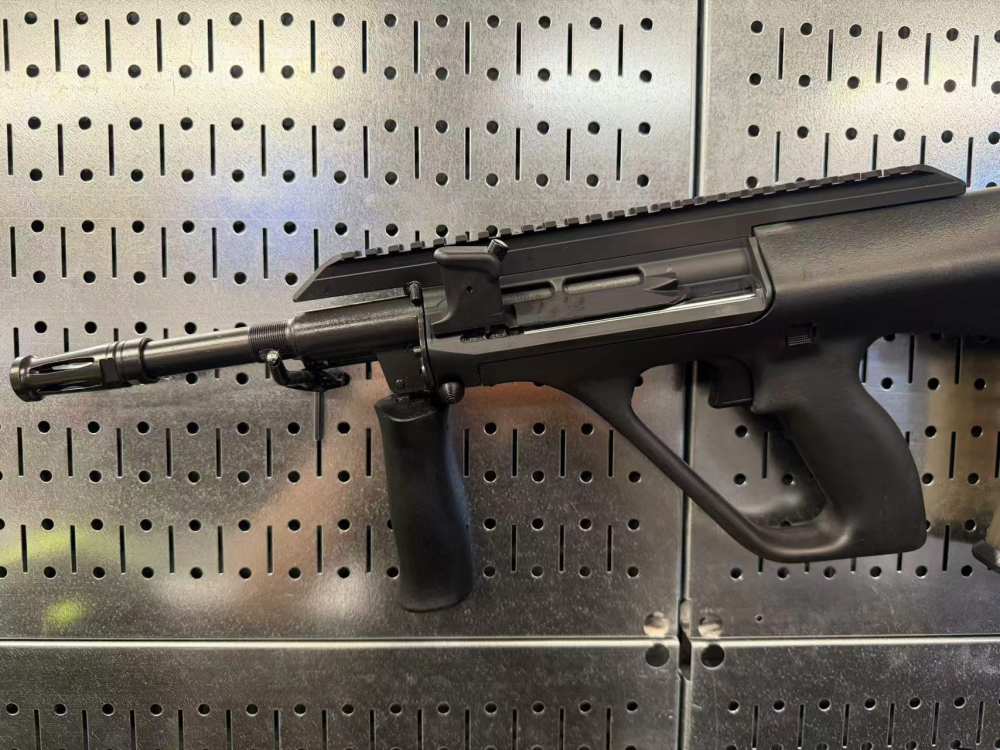 Steyr AUG A3 M2 w/Waffle Magazine 5.56x45mm 16" NEW IN BOX-img-7