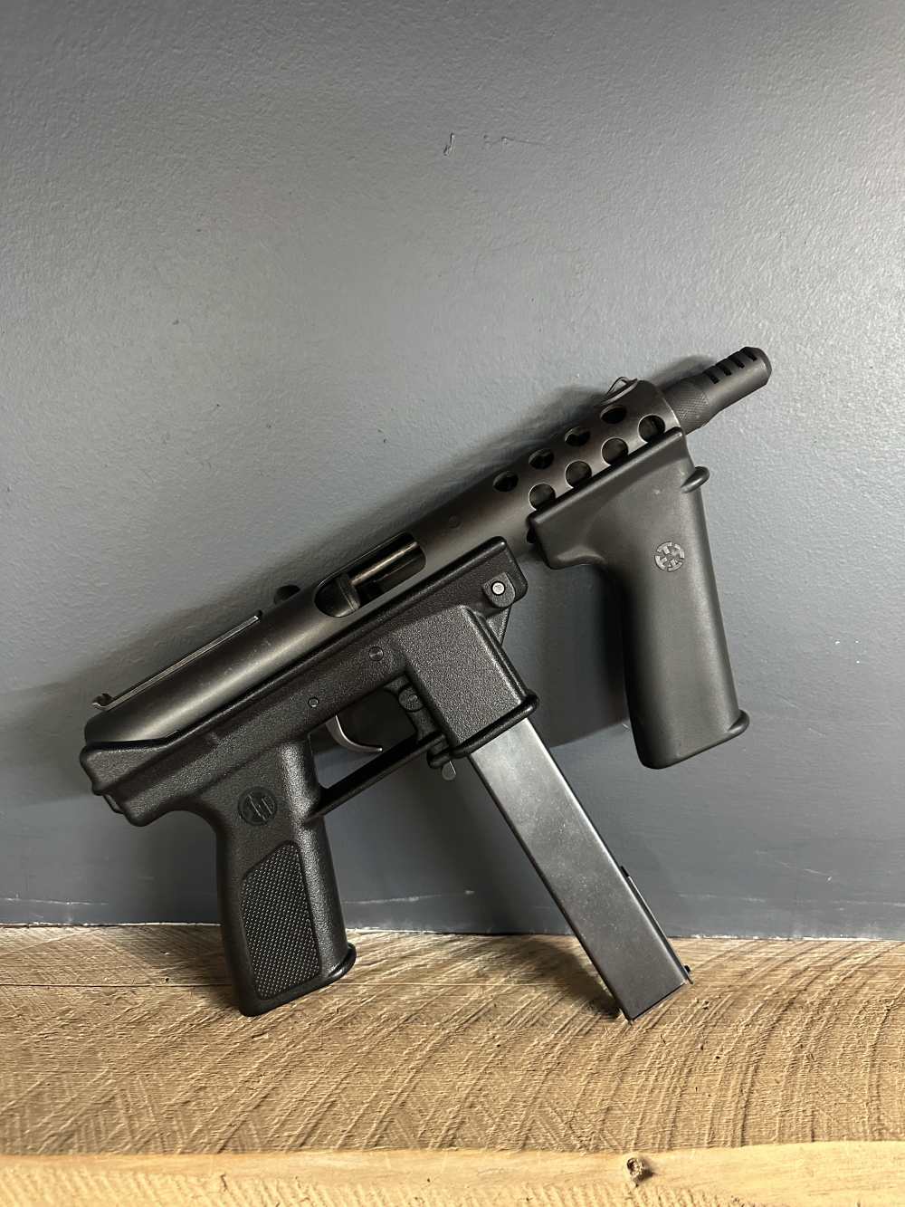 INTTRATEC TEC-9 9MM in Test Fired Condition - DEMO/LAW LETTER IS REQ-img-0