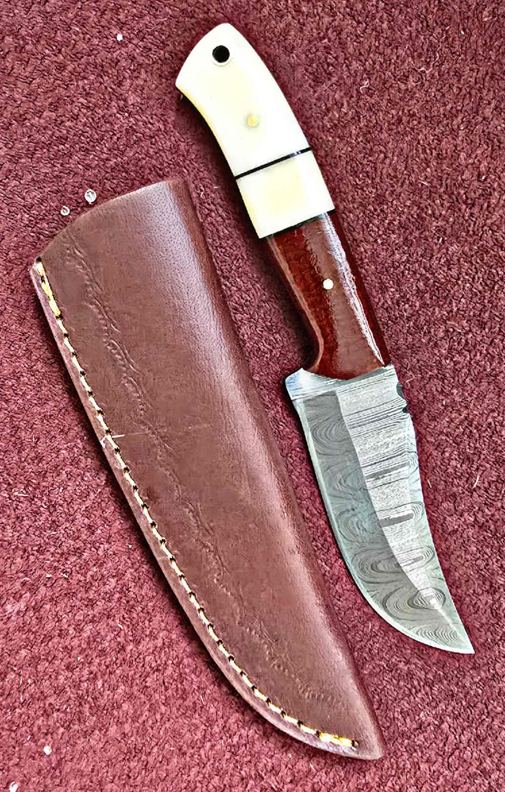 Damascus FULL TANG construction skinners. Wood or synthetic handle -img-20