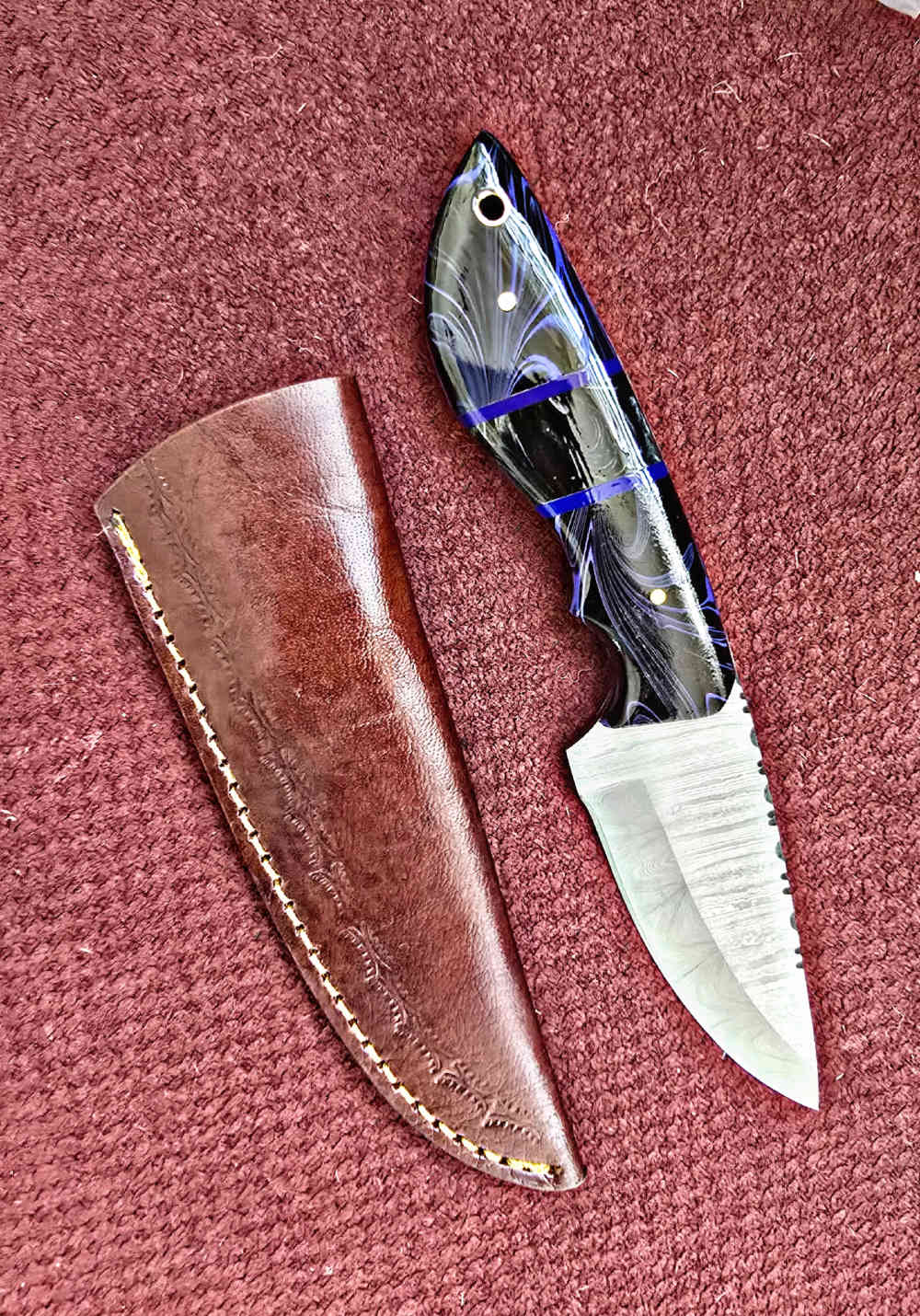 Damascus FULL TANG construction skinners. Wood or synthetic handle -img-11