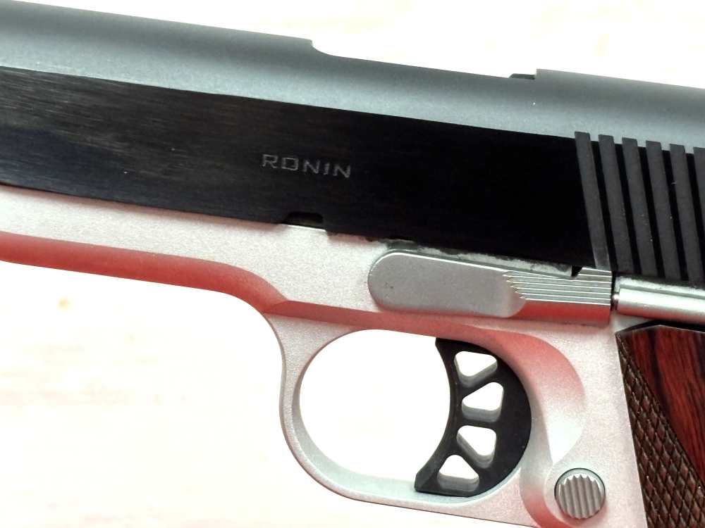 Factory New Springfield 1911 Ronin 4.25" Pistol 45 ACP No Reserve!-img-1