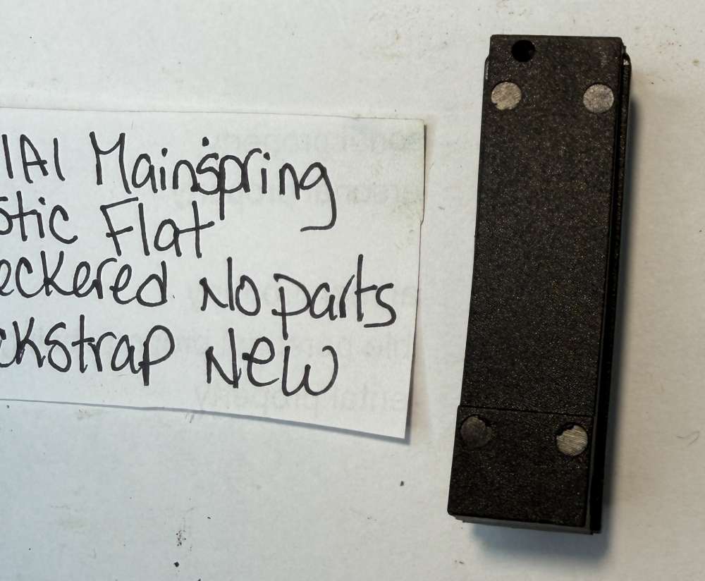 1911A1 MAINSPRING HOUSING BACKSTRAP FLAT PLASTIC CHECKERED NEW-img-2