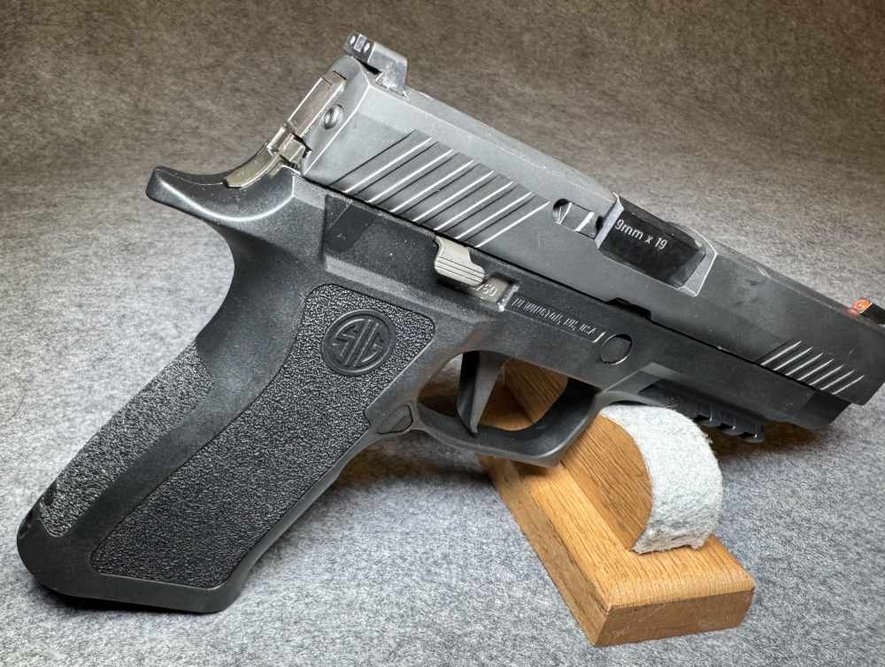 Sig Sauer P320 Full Size - Gently Used -img-13