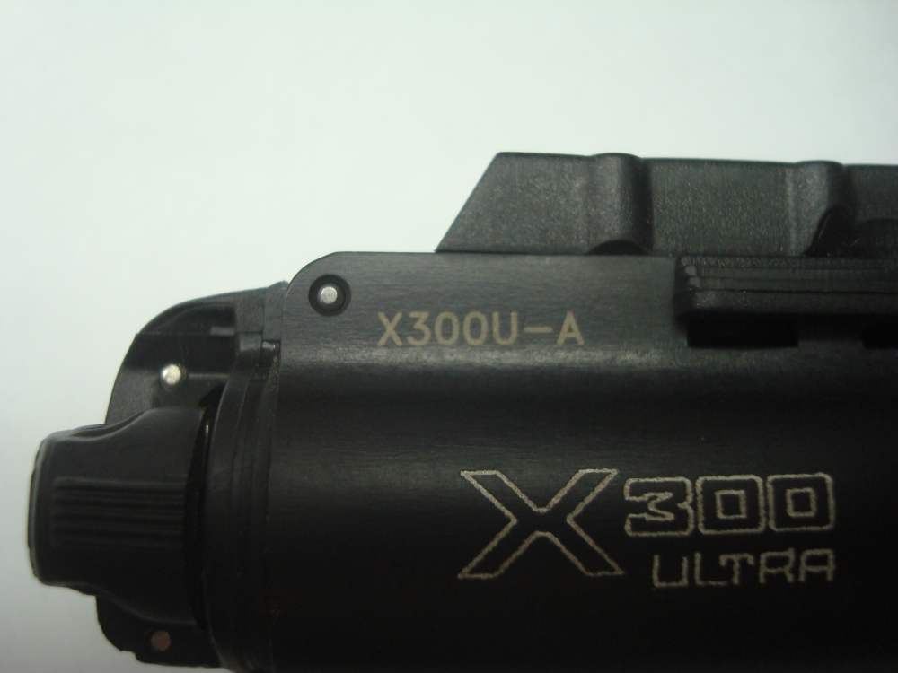 SUREFIRE X300 Ultra P/N X300U-A Pistol/Rifle/Shotgun Light-img-2
