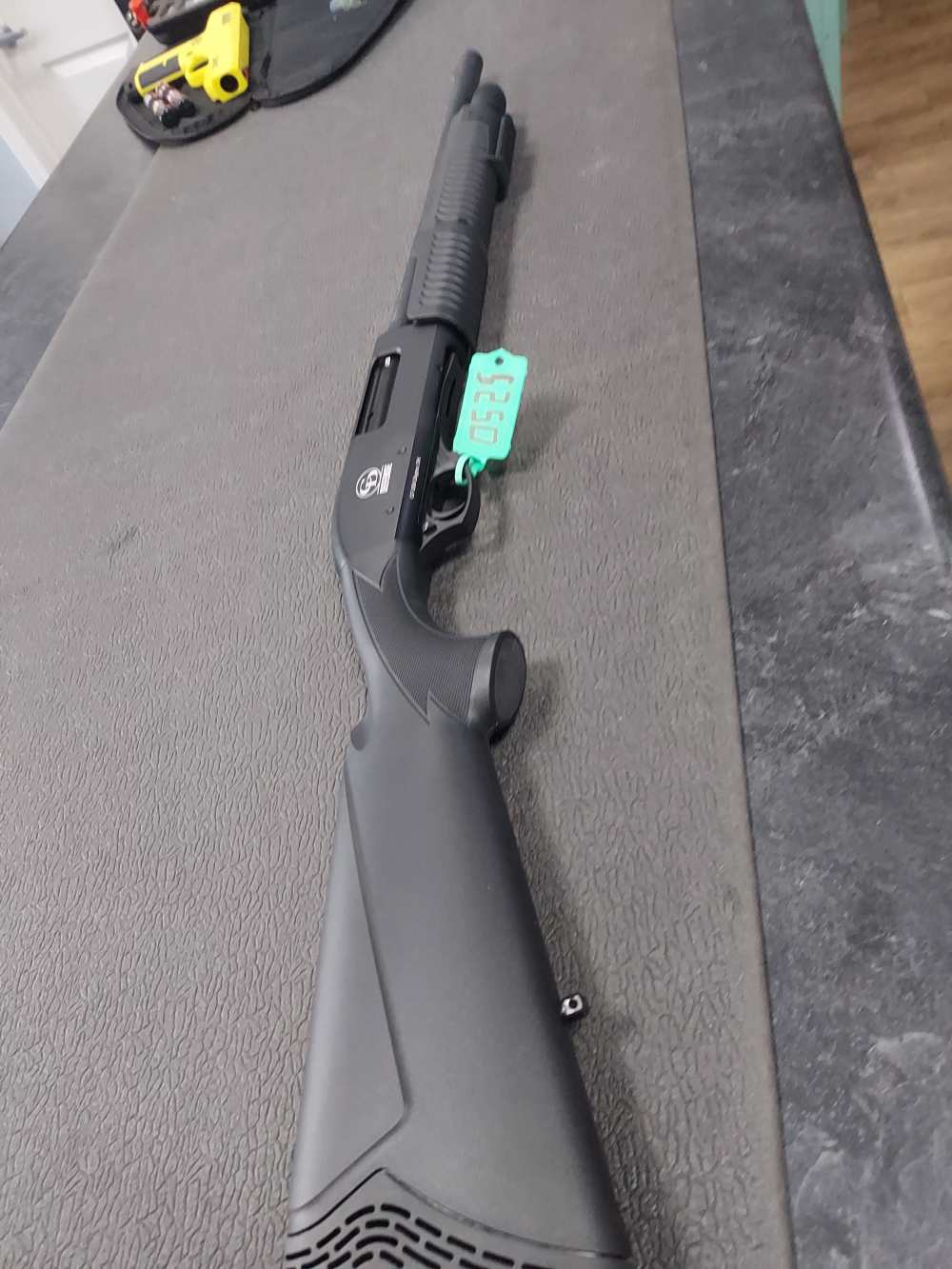 Charles Daly 301 combo 12 ga, new and unfired, 2 barrels-img-1