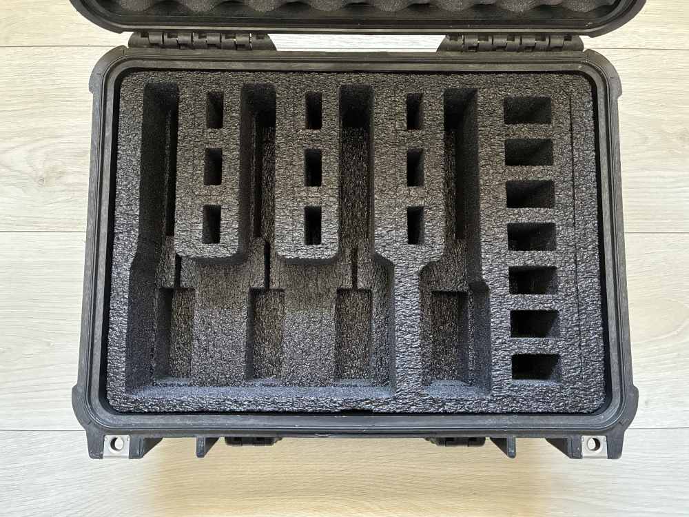 Pelican 1450 Pistol Case w/Custom Foam - Like New-img-7