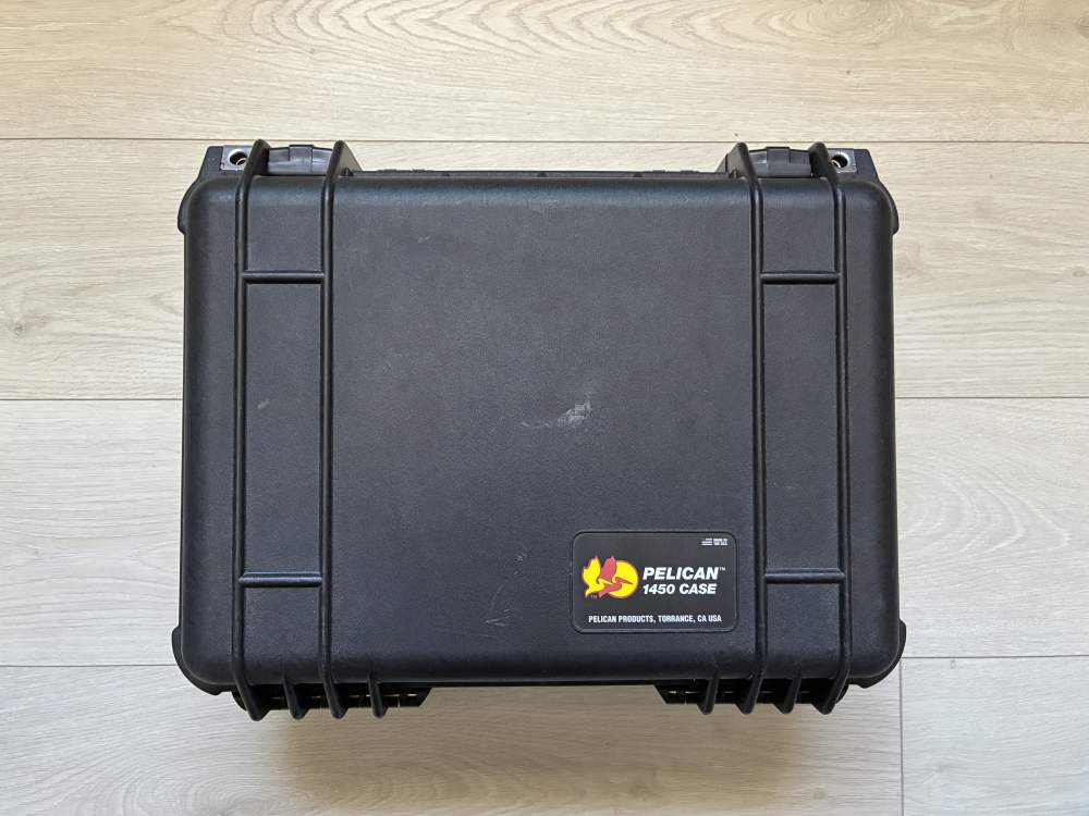 Pelican 1450 Pistol Case w/Custom Foam - Like New-img-1