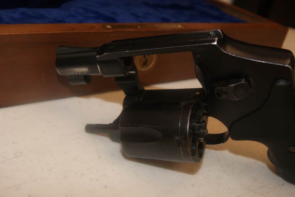 SMITH & WESSON 38 S.W SPECIAL REVOLVER AIRWEIGHT-img-6
