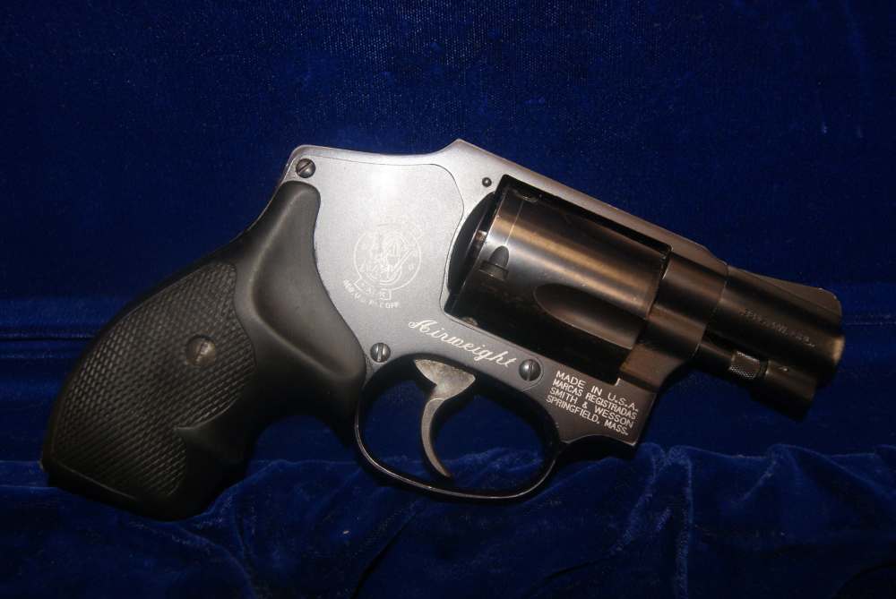 SMITH & WESSON 38 S.W SPECIAL REVOLVER AIRWEIGHT-img-0