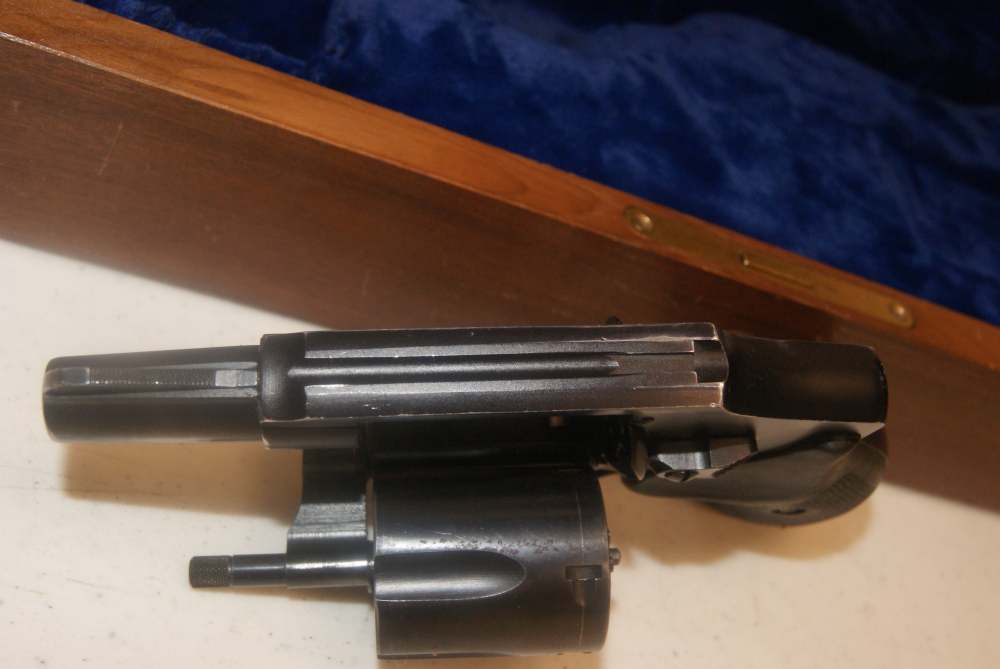 SMITH & WESSON 38 S.W SPECIAL REVOLVER AIRWEIGHT-img-15