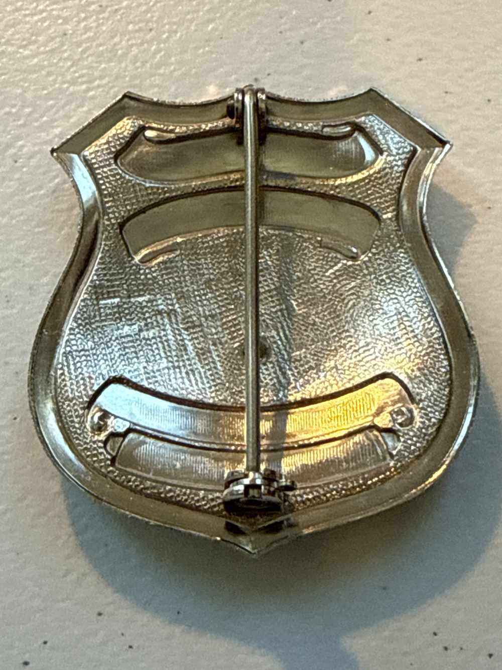 Obsolete DEPUTY GAME PROTECTOR PENNSYLVANIA Warden Badge-img-1