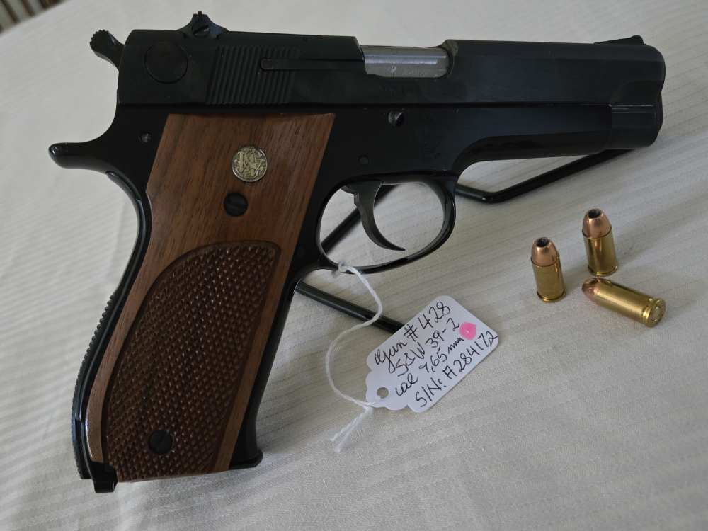 Extremely Rare .30Luger S&W Mod 39-2 Pistol, Adj Sight, only 500 made, 99% -img-22