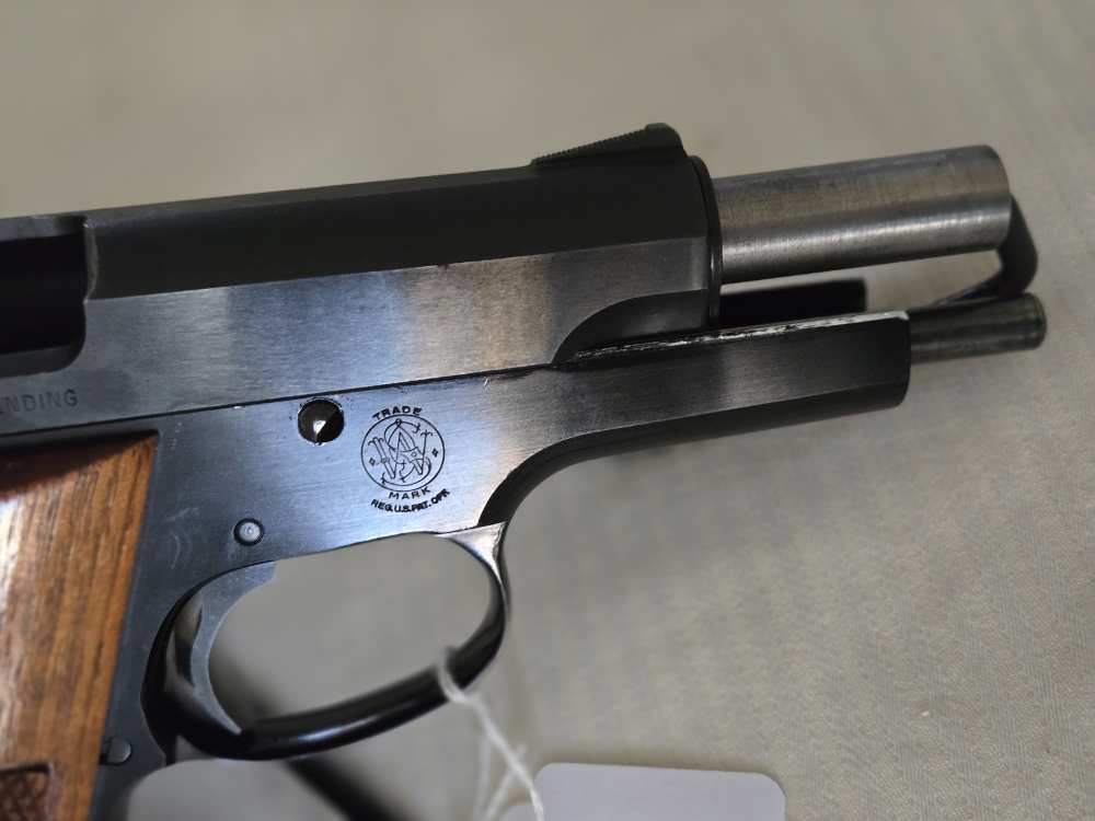 Extremely Rare .30Luger S&W Mod 39-2 Pistol, Adj Sight, only 500 made, 99% -img-6