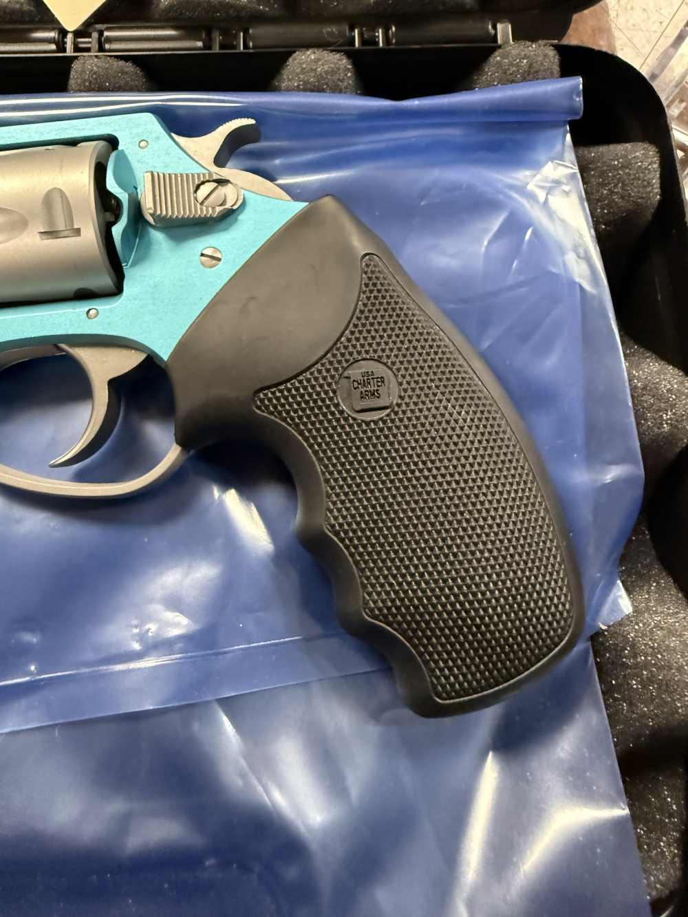 New Charter Arms Santa Fe Sky .38 special revolver-img-3