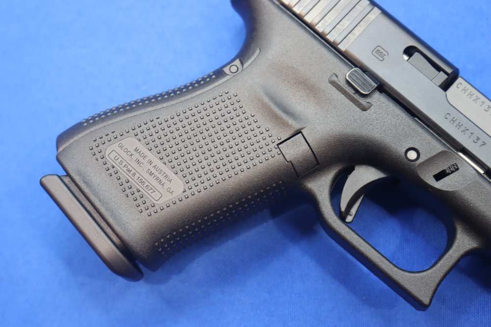 Glock Model G23 V Pistol 40S&W 4" G23V Semi Auto 13RD 23V NEW 40 S&W 3-MAGS-img-11