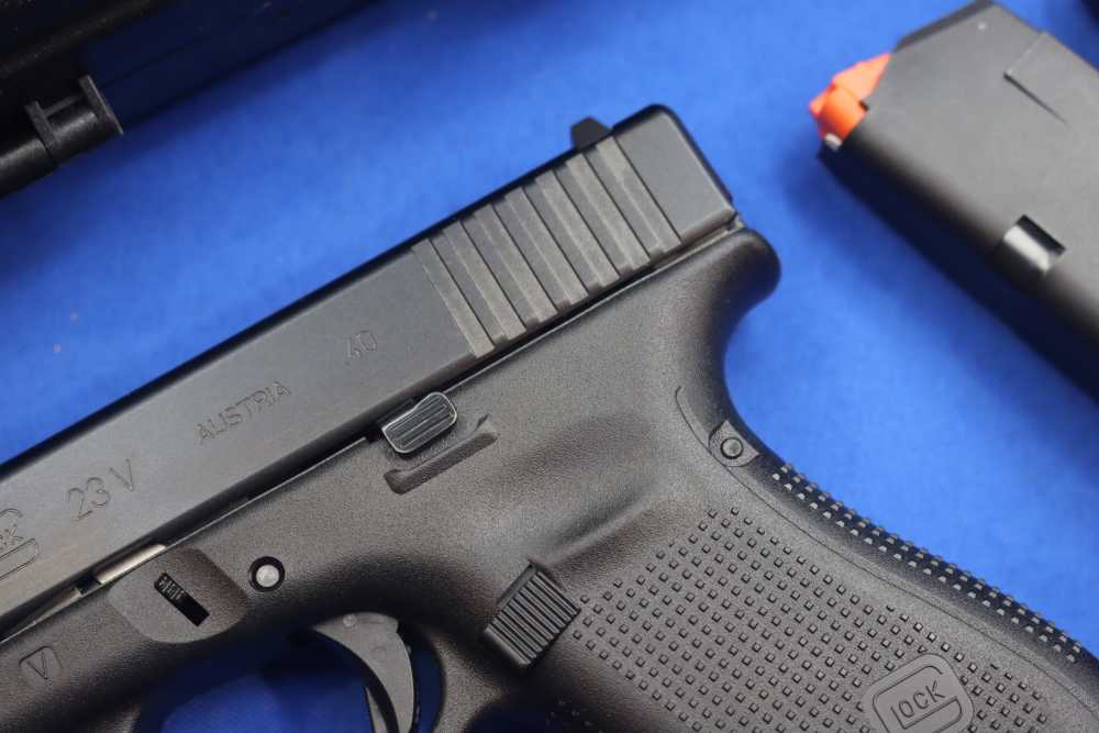 Glock Model G23 V Pistol 40S&W 4" G23V Semi Auto 13RD 23V NEW 40 S&W 3-MAGS-img-5