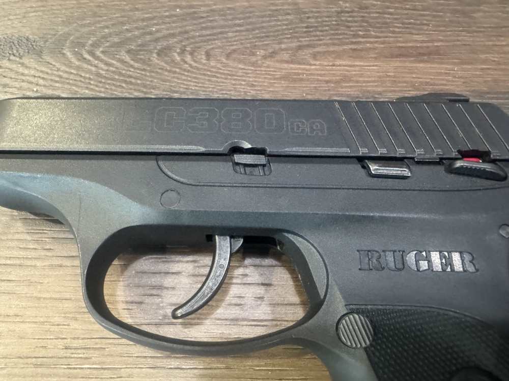 Ruger LC380 .380 ACP Semi Auto Pistol-img-8