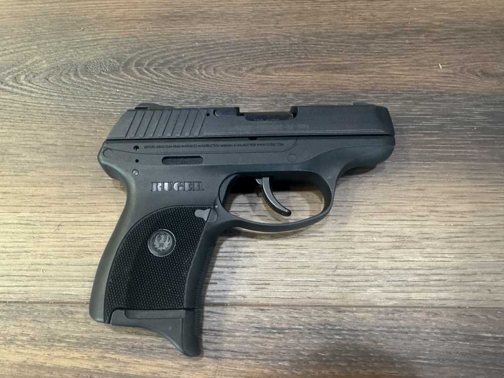 Ruger LC380 .380 ACP Semi Auto Pistol-img-1