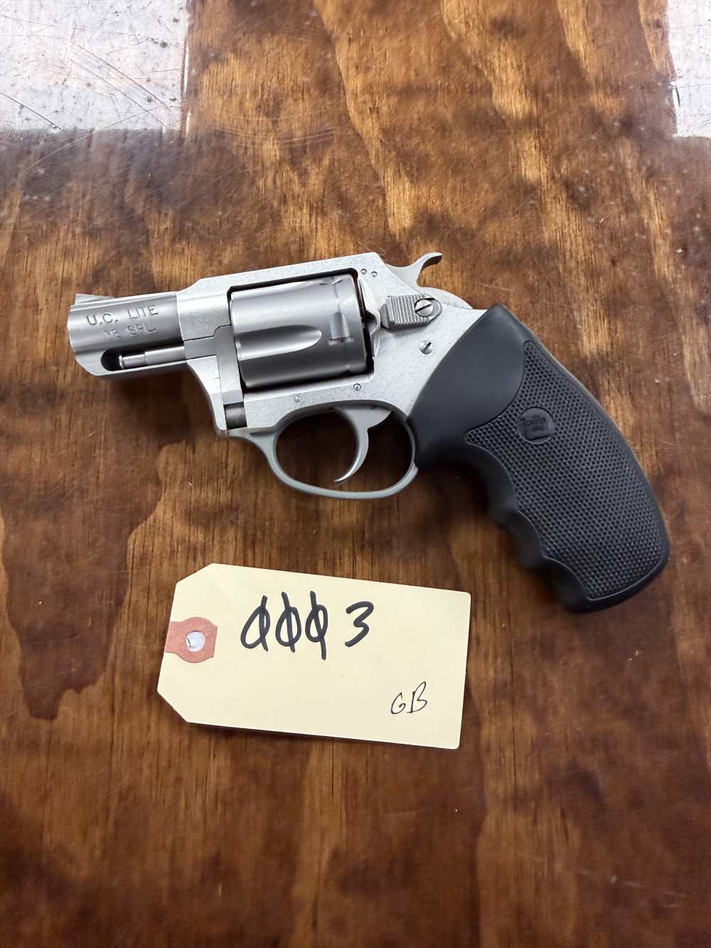 Preowned Charter Arms Undercover Lite in .38 special -img-0