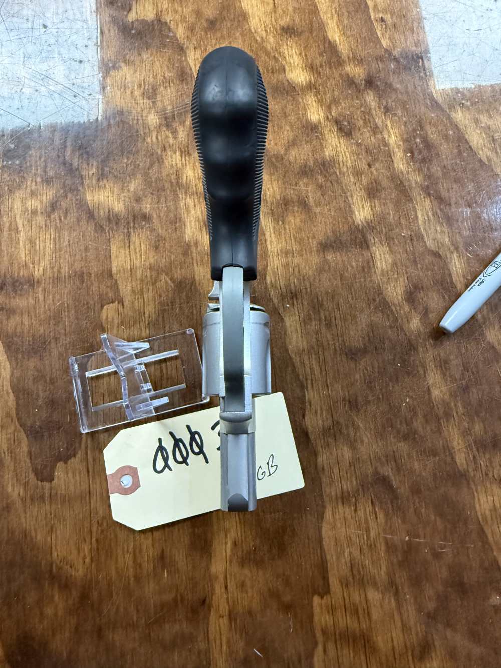Preowned Charter Arms Undercover Lite in .38 special -img-11