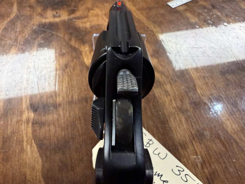 Preowned Excellent Smith & Wesson 351pd revolver in .22 Mag -img-17