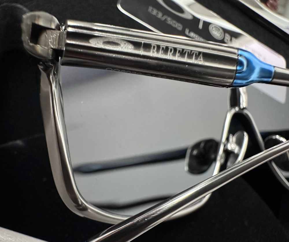 Beretta Oakley 500 Year Glasses-img-2