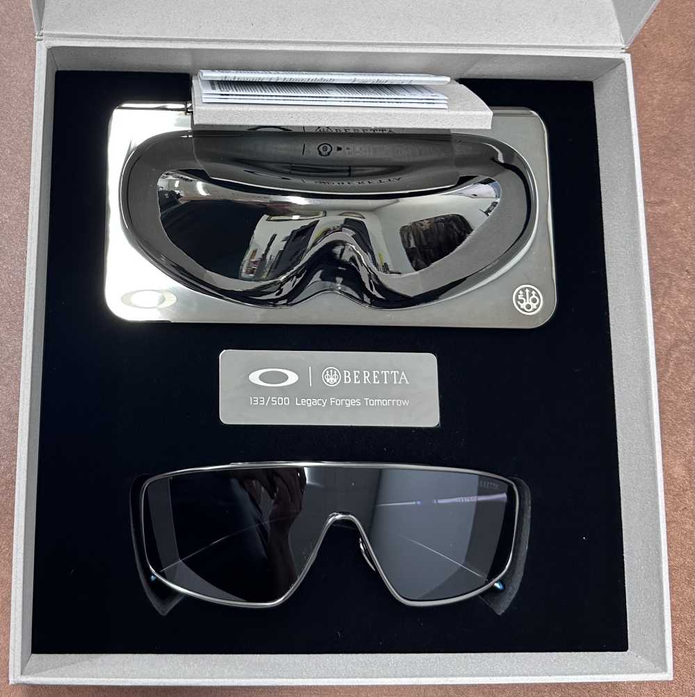 Beretta Oakley 500 Year Glasses-img-0