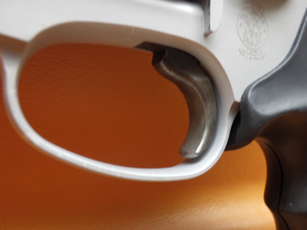 S&W 317-3 AirLite .22 LR 3" Bbl 8-Shot Light Weight Revolver-img-8
