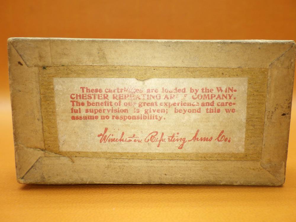 Early 1880's 'Picture Box' - Win .32 Cal for S&W Central Fire Revolver-img-6