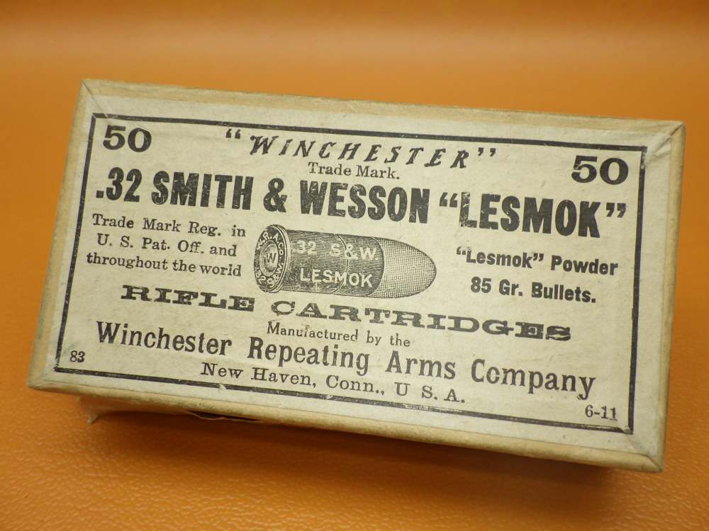 Box For Winchester .32 S&W 'Rifle' Ctg With Rare 'Lesmok Powder' Ca.1913-img-0