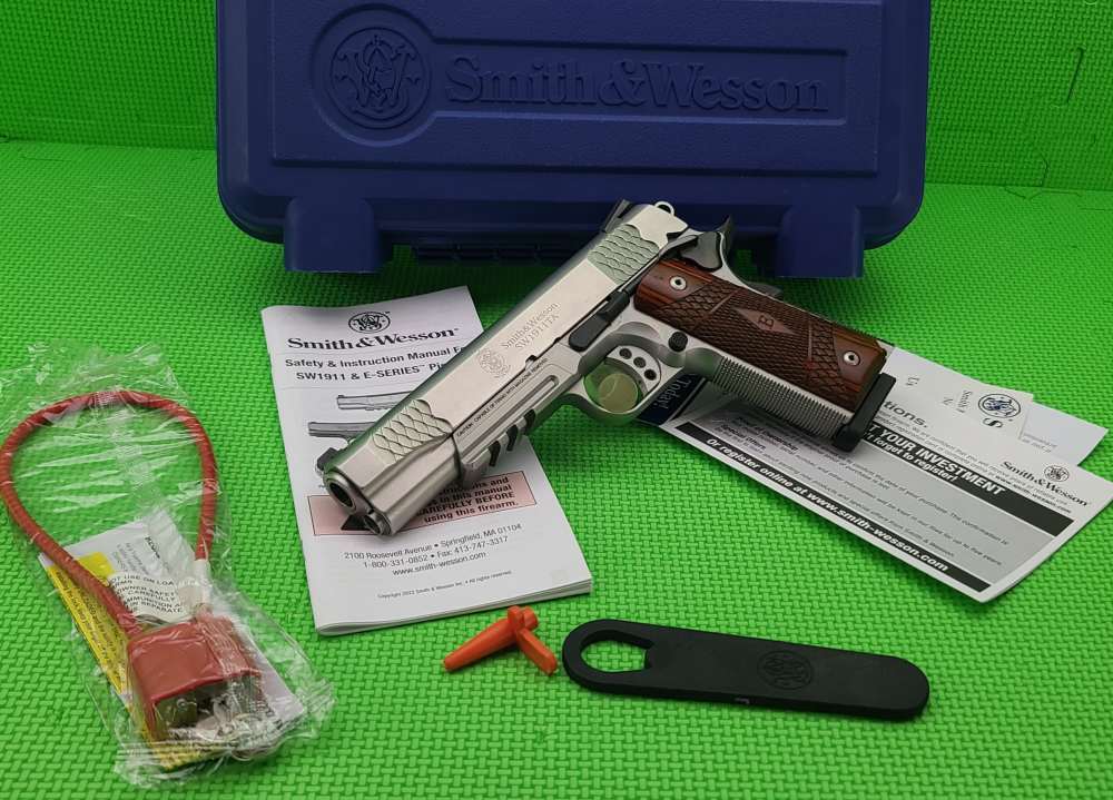 S&W SMITH & WESSON SW1911TA E-SERIES 45 ACP IN FACTORY BOX + ACCESSORY RAIL-img-8