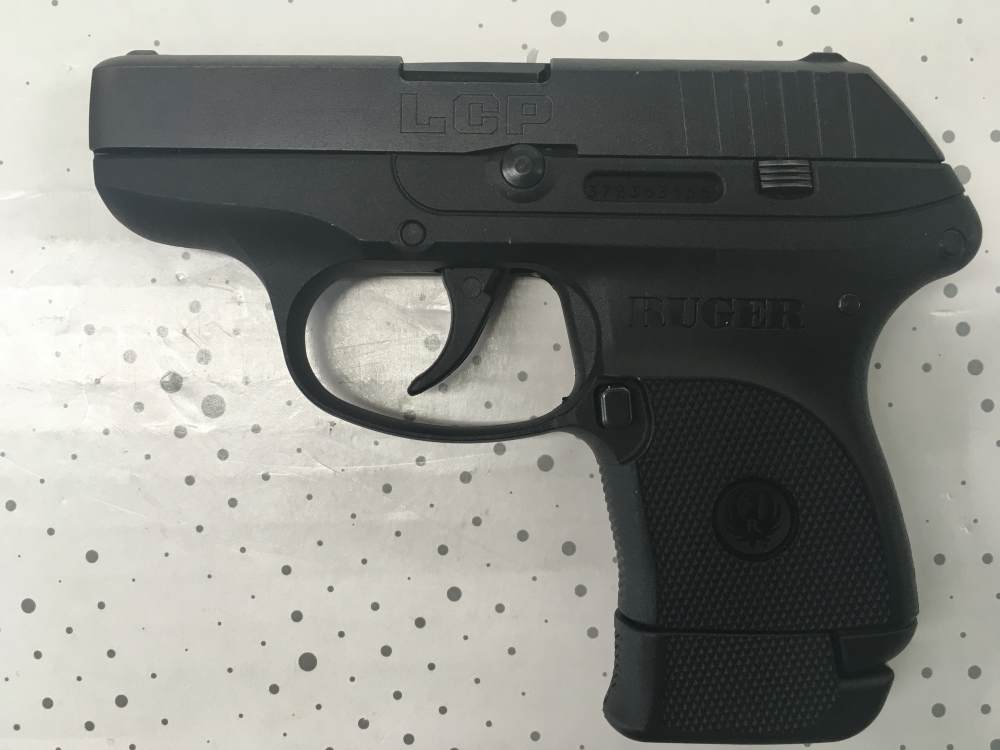 Ruger LCP 380 GREAT CONDITION-img-4