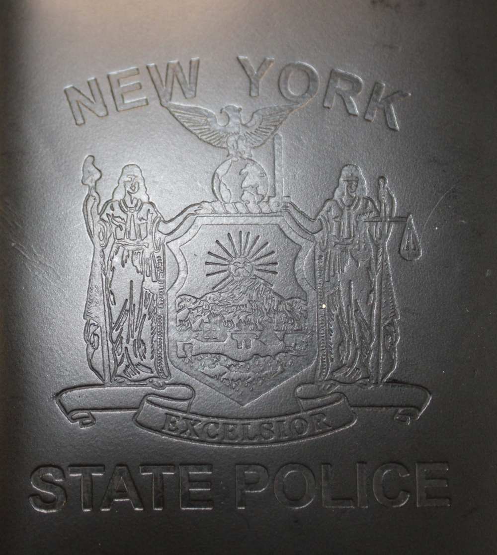 Vintage Obsolete New York State Police Wallet Badge See Listing Details J61-img-3