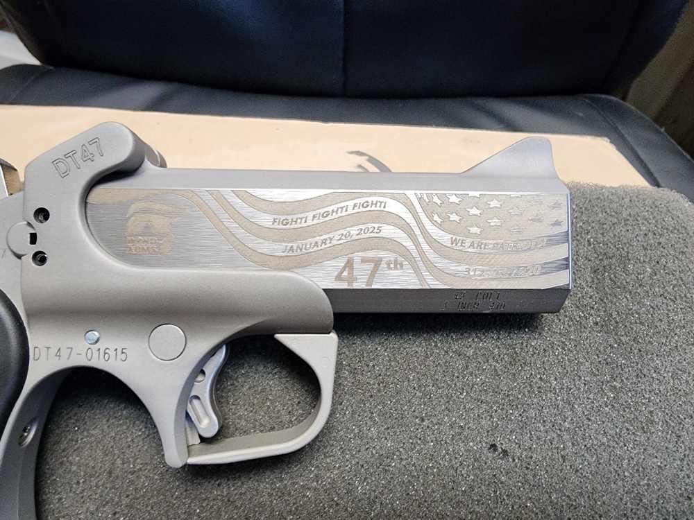 PICS! NEW BOND ARMS DERRINGER PRESIDENT TRUMP LEGEND 45 COLT 410 4.25" DT47-img-5