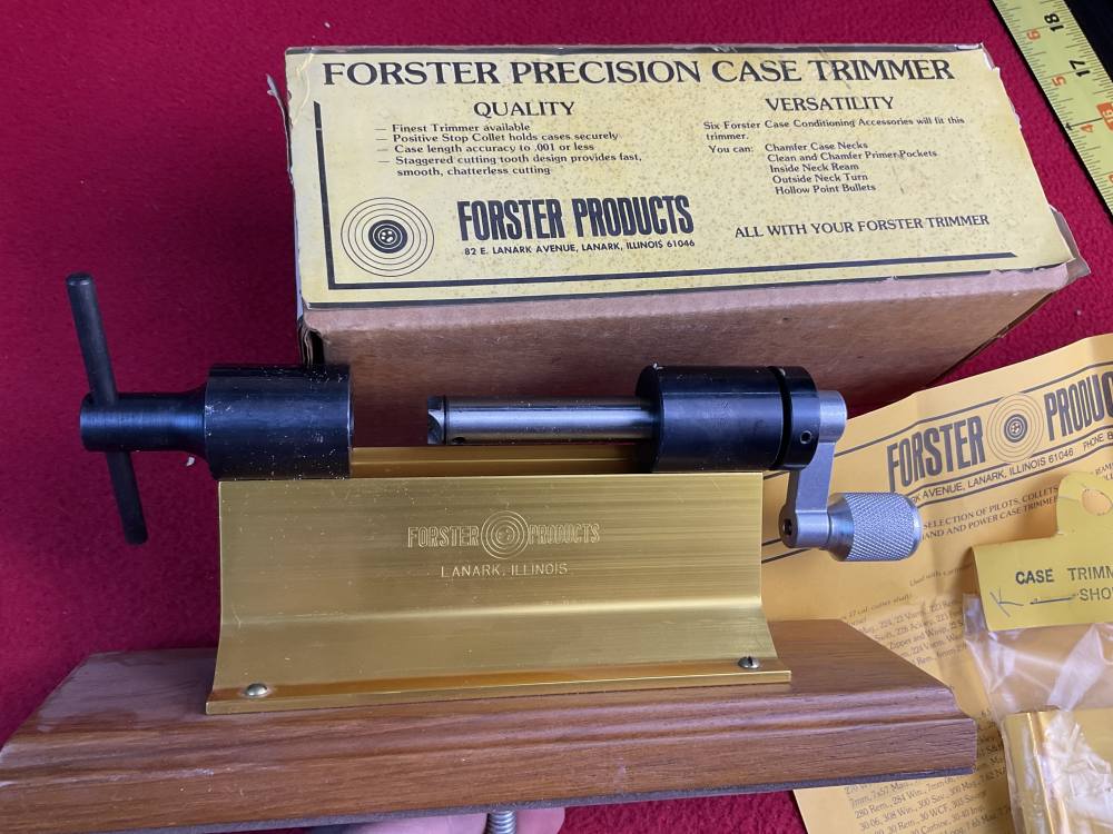 Vintage forster reloading ammunition case trimmer + extra BASE NEW box ammo-img-0
