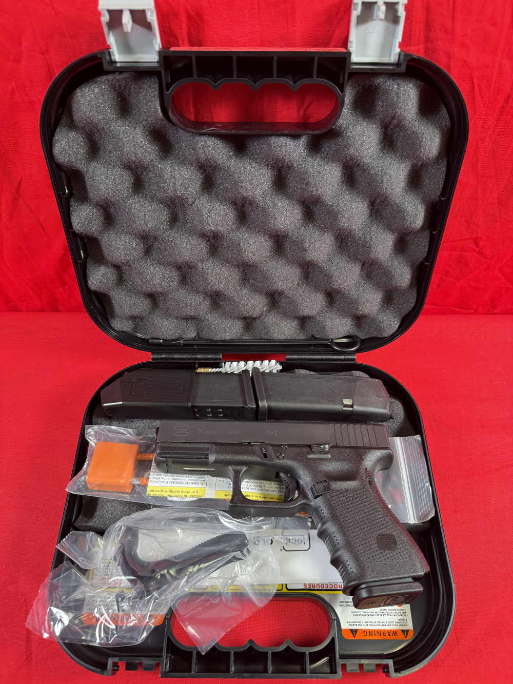 Lot of 3 Discontinued Glock 19 G3 G4 G5 All New In Box! 9MM - -img-13