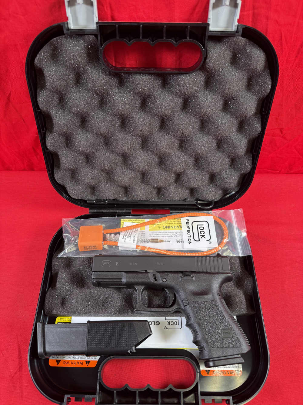 Lot of 3 Discontinued Glock 19 G3 G4 G5 All New In Box! 9MM - -img-7