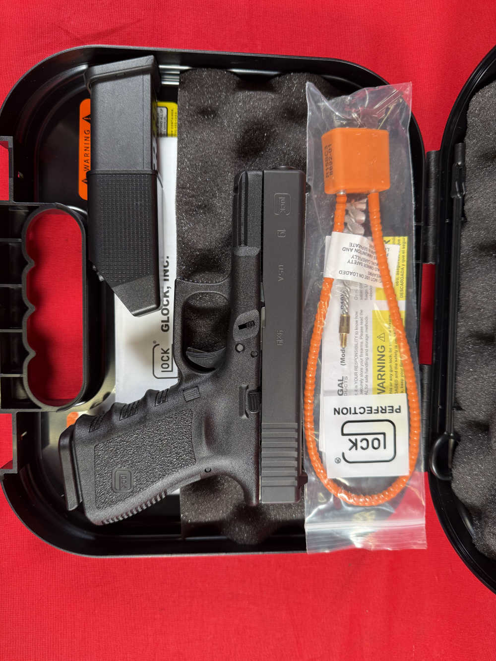 Lot of 3 Discontinued Glock 19 G3 G4 G5 All New In Box! 9MM - -img-8