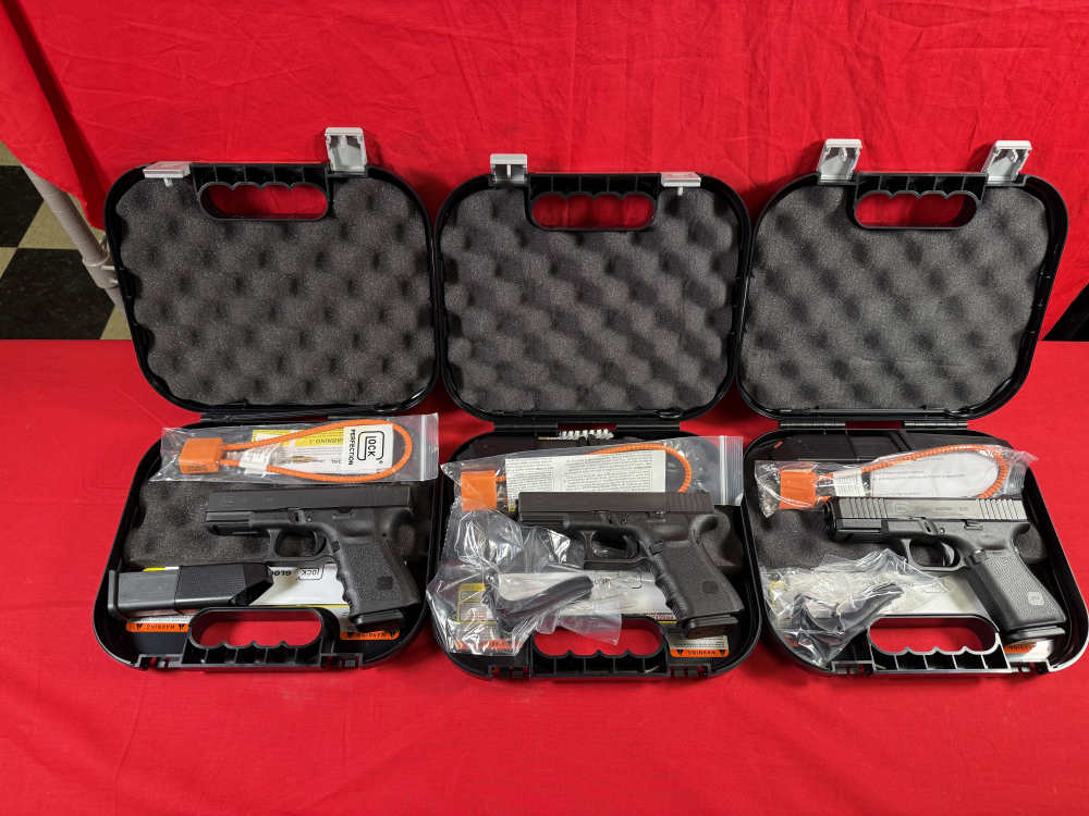 Lot of 3 Discontinued Glock 19 G3 G4 G5 All New In Box! 9MM - -img-0