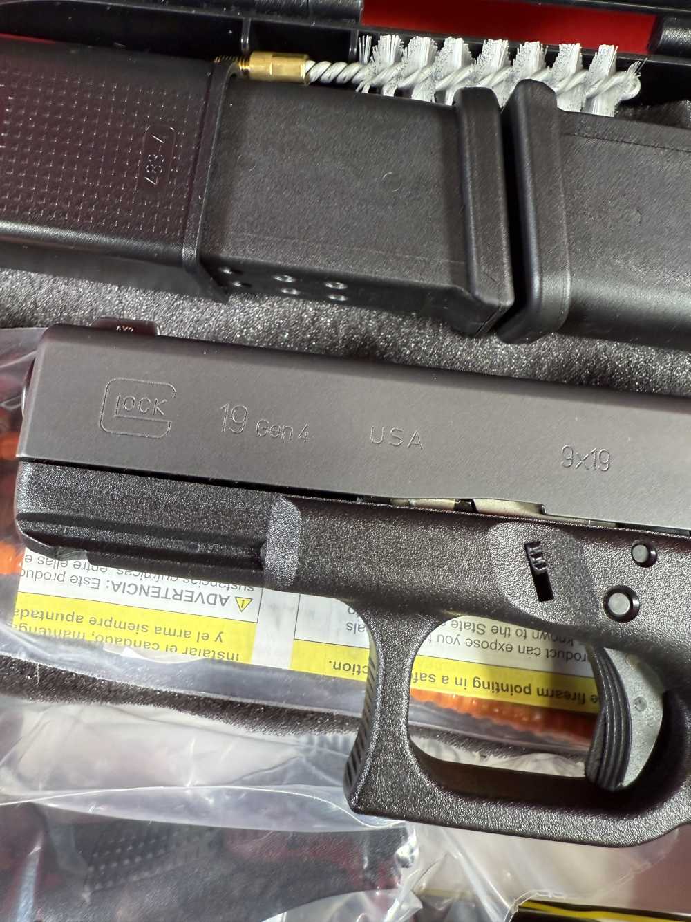 Lot of 3 Discontinued Glock 19 G3 G4 G5 All New In Box! 9MM - -img-15