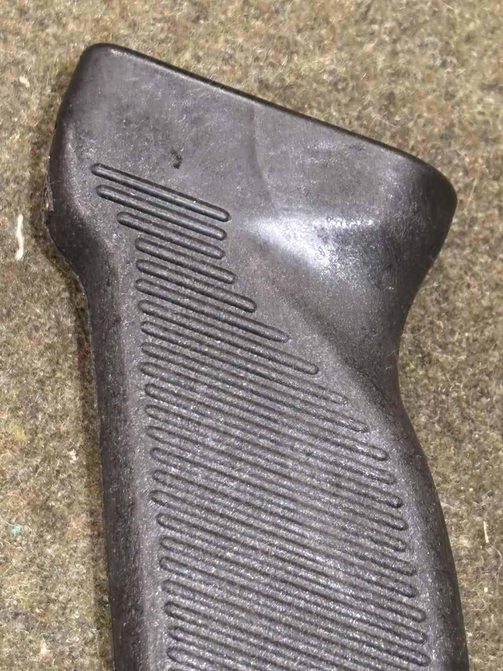 Used - Yugoslavian M70 M72 AK47 Grip -with Bolt - Good Condition-img-4