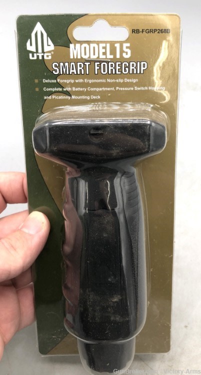 Leapers UTG SMART Ergonomic Ambidextrous Foregrip, Black RB-FGRP268B-img-0