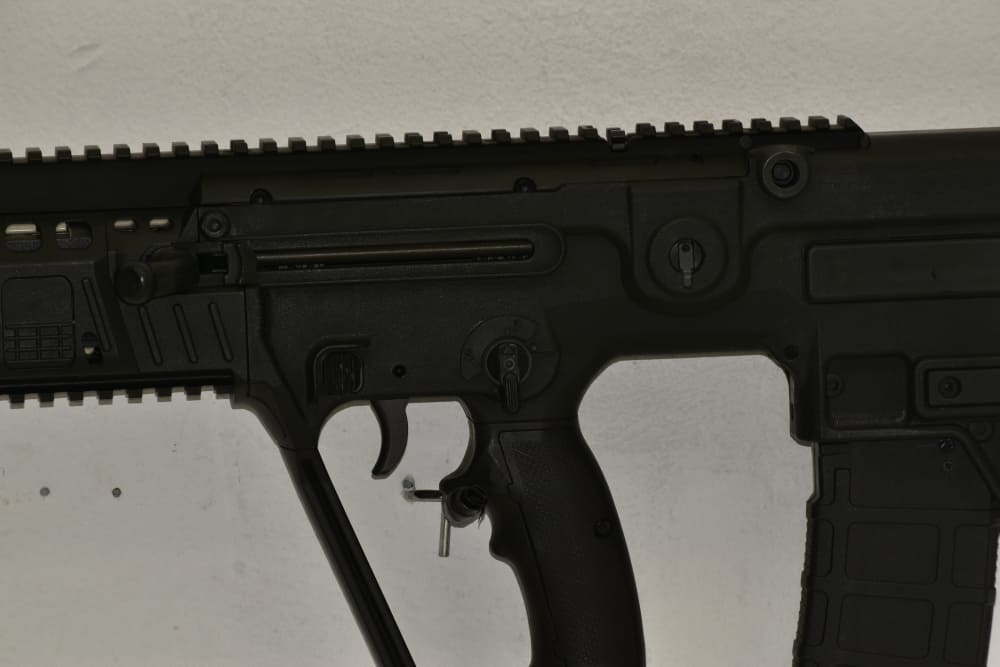 IWI Tavor 5.56 NATO Bullpup 21" Barrel Excellent Condition-img-21