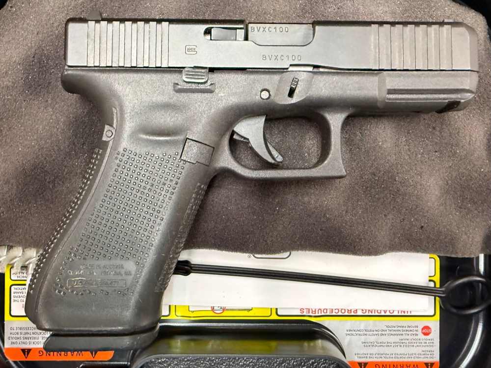 Glock 45 Gen 5 9mm 4.02” Barrel 2x 17-Round Mags Original Box-img-2
