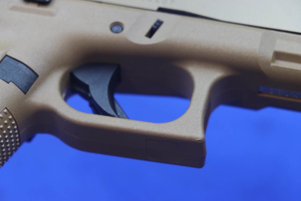 Glock Model G19X Pistol 9MM FDE Night Sights 3-MAGS 19RD GEN5 Austria NEW 9-img-25