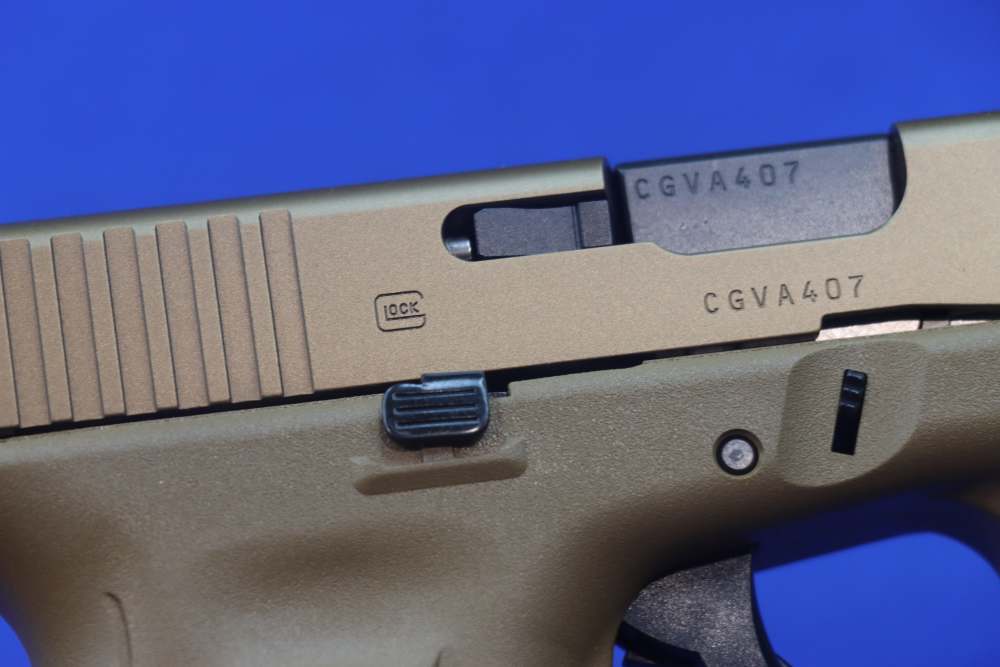 Glock Model G19X Pistol 9MM FDE Night Sights 3-MAGS 19RD GEN5 Austria NEW 9-img-21