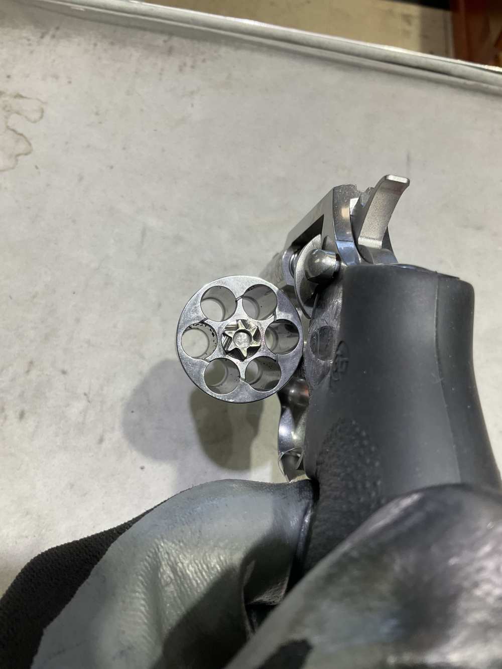 Colt King Cobra , Engraved Collectors Edition, .357 magnum, 6 shooter-img-5