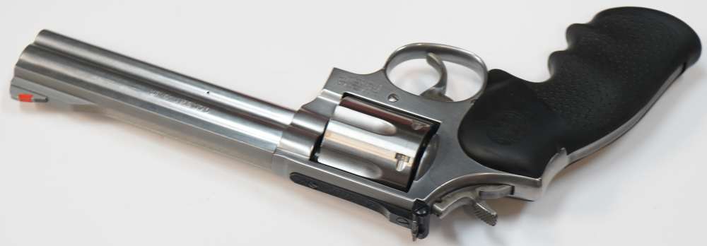 Smith & Wesson 686-4 .357Mag 6-Round 6" Barrel D-A Stainless Revolver-img-10
