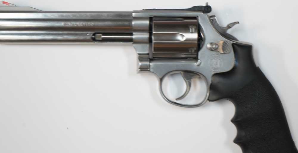 Smith & Wesson 686-4 .357Mag 6-Round 6" Barrel D-A Stainless Revolver-img-2